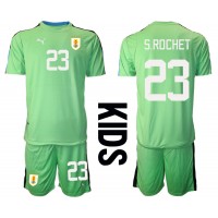 Billiga Uruguay Sergio Rochet #23 Målvakt Barnkläder Hemma fotbollskläder till baby VM 2022 Kortärmad (+ Korta byxor)